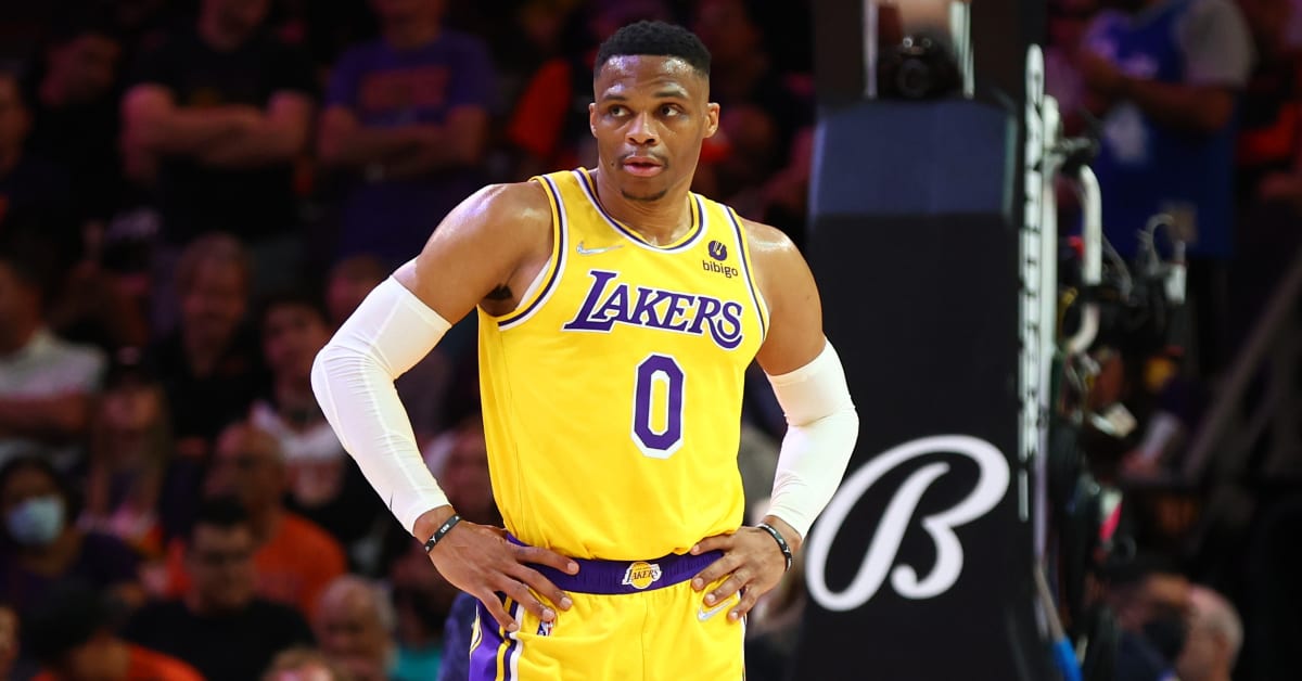 Russell Westbrook Shocks Fans After Exiting Lakers Preseason Game ...