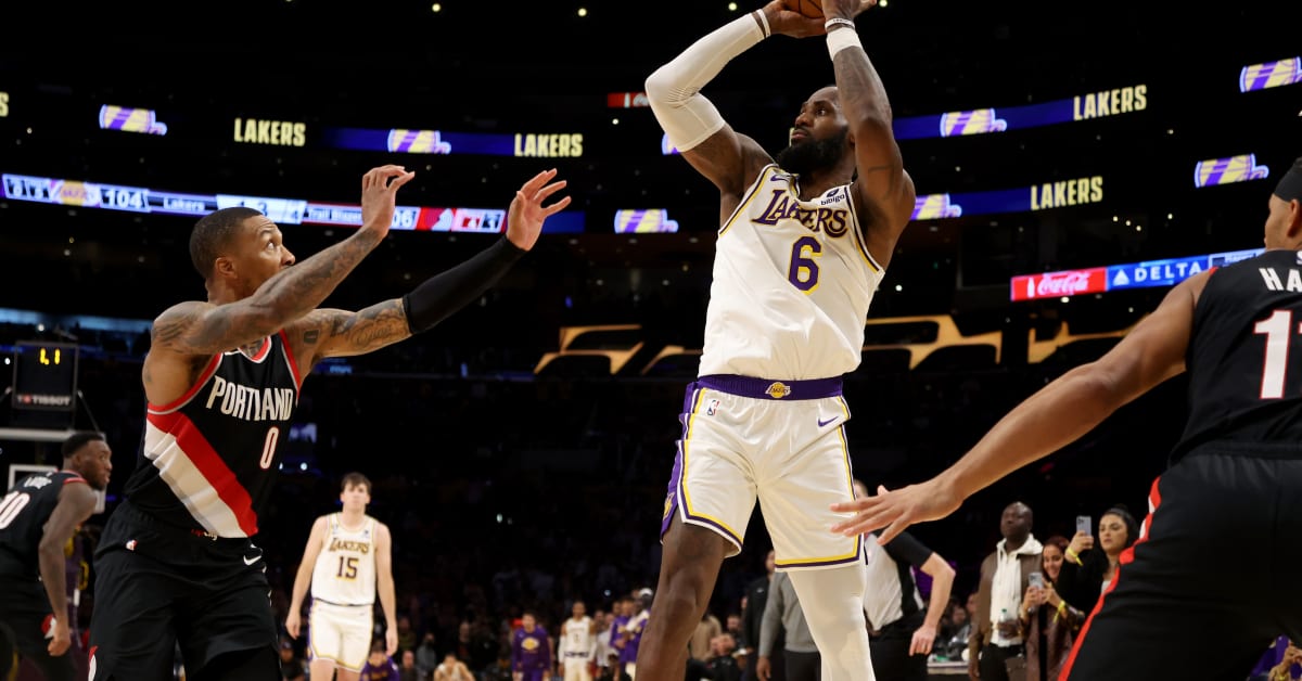 LeBron James Gets Brutally Honest On The Lakers After 0-3 Start: "We ...