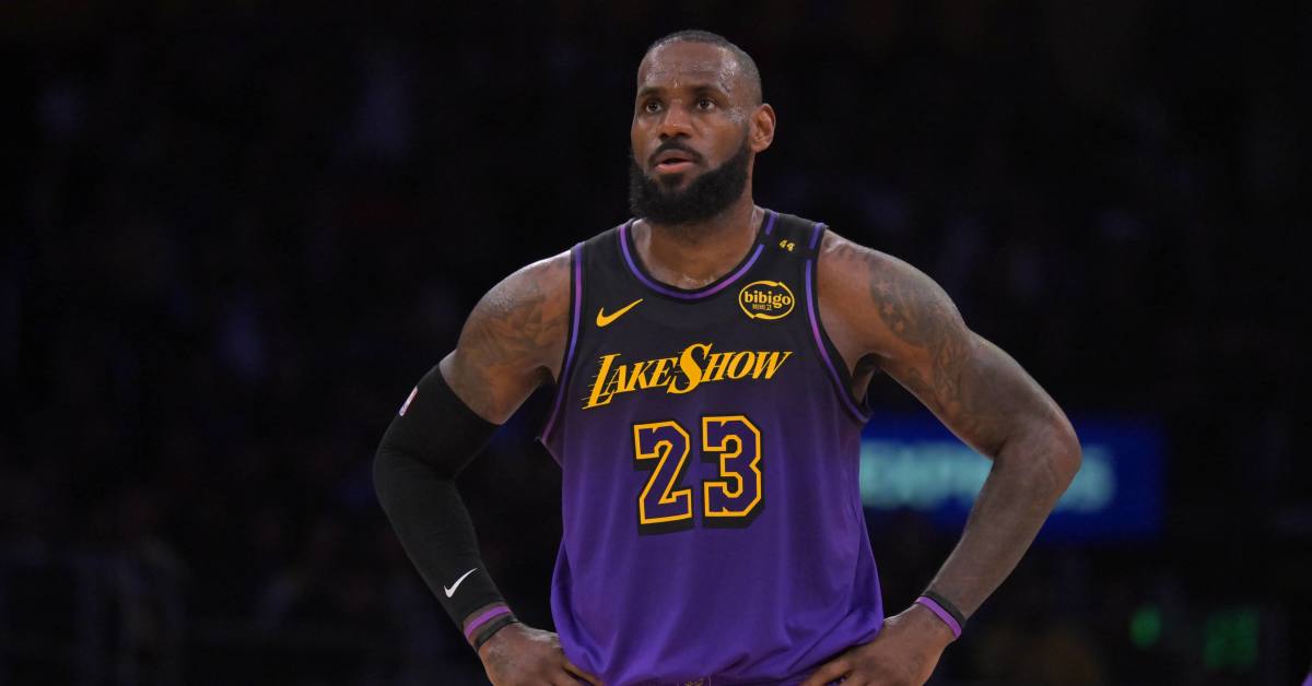 Mavericks, Warriors, Cavaliers, And Clippers Are The 4 Teams In LeBron James' Trade Sweepstakes - Fadeaway World