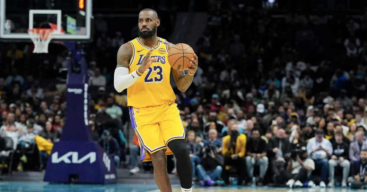 Stephen Curry States LeBron James And Chris Paul Are The Smartest Players He’s Witnessed - Fadeaway World