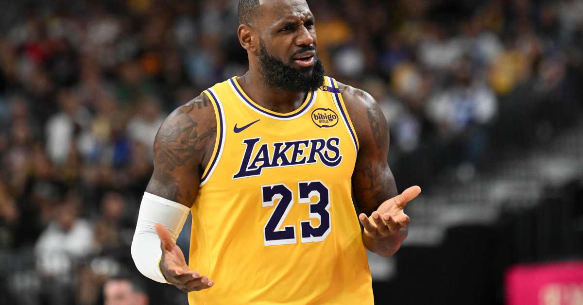 LeBron James' Dismal Stretch Causing Concern Among Lakers Fans ...