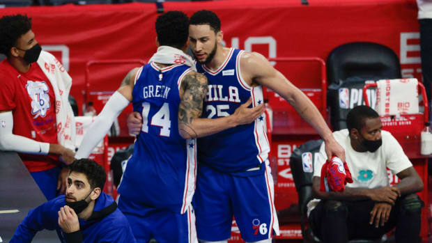 Danny Green On What He Expects For Ben Simmons: "We’re Not Asking Him To Shoot Jump Shots. Just Come In, Be A Pro, Do Your Job..."