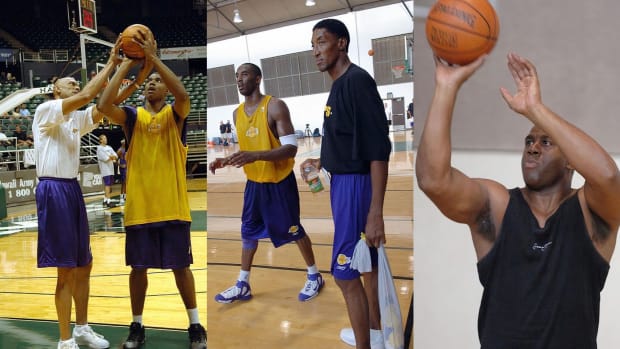 Kobe Bryant, Magic Johnson, Kareem Abdul-Jabbar, Scottie Pippen, And Andrew Bynum Practiced Together During 2005 Lakers Training Camp