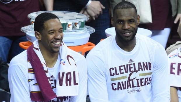 Channing Frye Reacts After Fan Says The Lakers Are Going To Have A Cavs 2018 Type Of Trade Deadline- "That Date Still Hurts..."