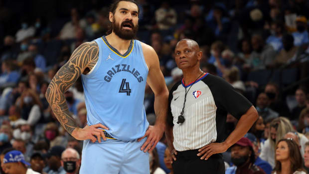 Steven Adams Gave A Legendary Response To Reporter Saying He Was ‘Very Large’: “Are You Saying I’m Fat? Watch Yourself.”