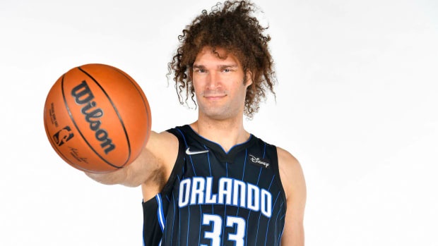 Robin Lopez Asked Joe Biden To Help Stop Utah Jazz's Mascot From Ruining A Kids Game Of Musical Chairs: "Adam Silver Has Turned A Blind Eye To The Unyielding Pain And Suffering"