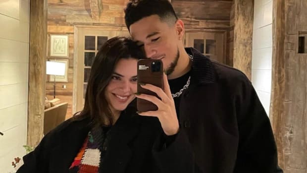 Devin Booker Posts New Years Picture With Kendall Jenner, Fans Think He Proposed to Her