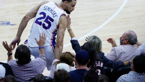 Charles Barkley: "Ben Simmons Never Gonna Play In Philly Again. The Fans Will Never Forgive Him. I Know Those Fans Well. I Thought My Name Was Charles Barkley Son Of A B***h For A Long Time When I Was There."