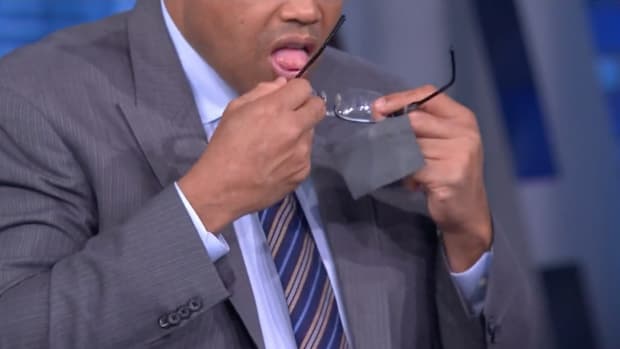 NBA Fans React To Charles Barkley Licking His Glasses To Clean Them: "Seeing Donuts In The Glasses."