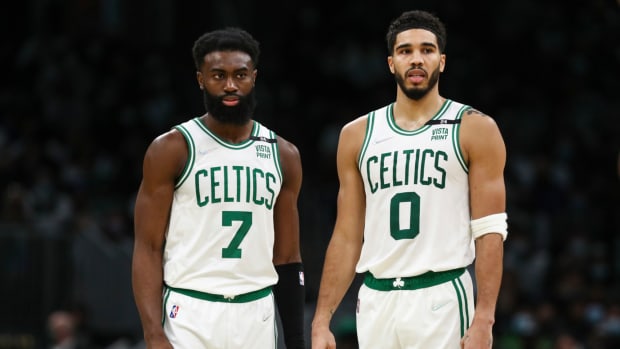 Antoine Walker On What Will Make Jayson Tatum And Jaylen Brown An Elite Duo: "One Guy Has To Recognize When One Guy Has Got It Going On."