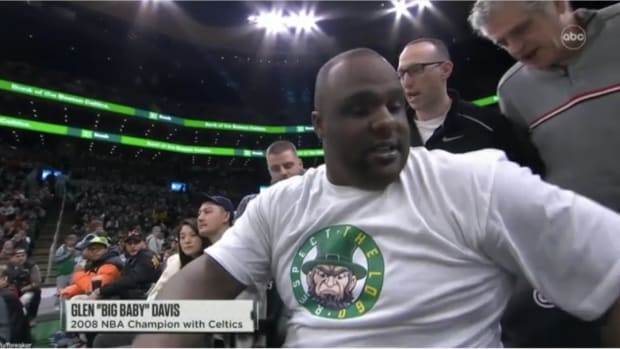 Video: Glen Davis Got Kicked Out Of Another Fan's Seat During Celtics-Nets Game