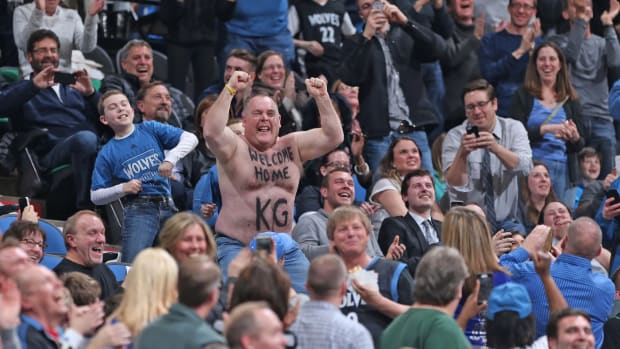 Kevin Garnett’s Legendary Reaction To Minnesota Timberwolves Fan Jiggly Boy’s Return After 12 Years: “KG Really Liked The Show"