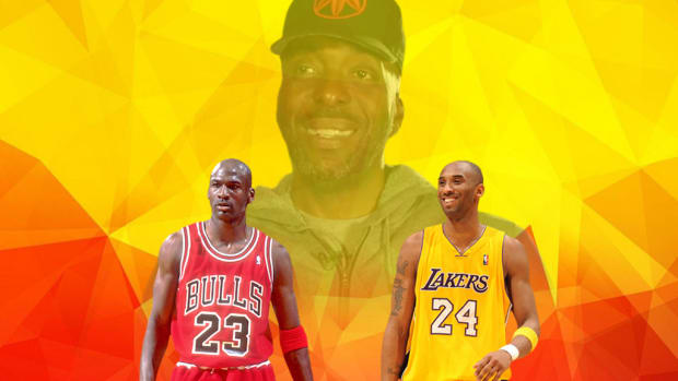 John Salley Reveals He Used To Mess With Michael Jordan By Saying Kobe Bryant Was Better Than Him: “You Can’t Go Left, The Kid Can Go Left, His Jump Shot Is Better… Just To Mess With Michael."