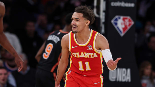 Trae Young fires back at haters as Hawks get 1 step closer to playoffs