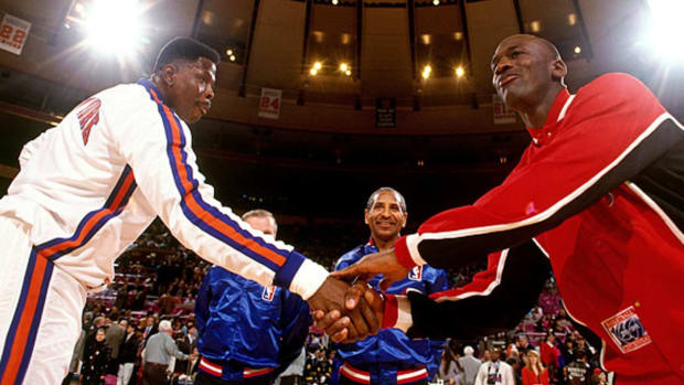 Michael Jordan Talked Trash To Patrick Ewing Before The NBA 50 Ceremony In 1997: “The Best Center Is Dikembe… Him And Mourning Are Black Holes.”