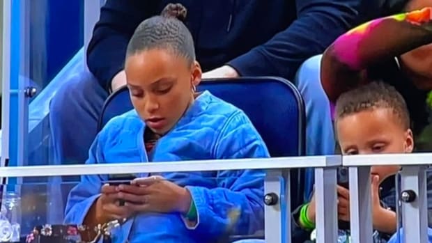 NBA Fans Are Shocked At How Fast Stephen Curry's Daughter Riley Curry Has Grown Up: "Seems Like Yesterday She Was A Baby At That Press Conference."