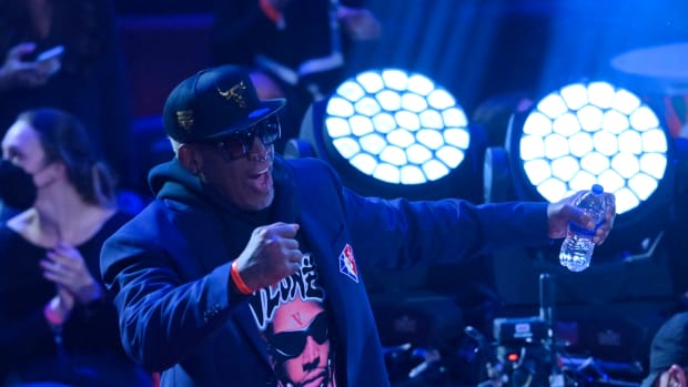 Kevin Hart Asked Dennis Rodman How Many Times He Was In Jail: "I'd Say Over 100."