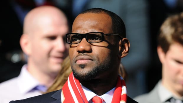 LeBron James Was Hyped After Liverpool Made It To The UEFA Champions League Final: "Paris Here We Come!"