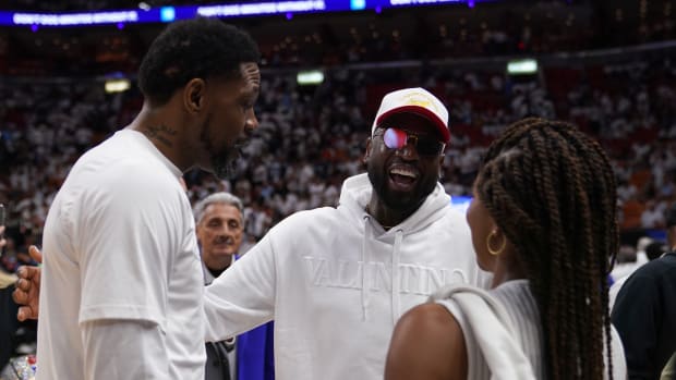Dwyane Wade Laughs After Udonis Haslem Gave Him His Game-Worn Shoes, NBA Fans Start Making Jokes: "So Fresh Out The Box Shoes"