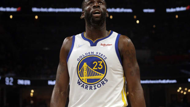 Draymond Green Takes A Shot At Memphis Fans For Singing Along To ‘Whoop That Trick’: “One Thing I Don’t Respect Is People Who Only Bring It When They’re Winning. We Call Those Frontrunners."