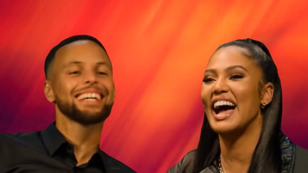 Stephen Curry Responds To Ayesha Curry's Question 'What Could You Not Live Without For One Month': "Sex, Coffe, Your Phone, Or Weed?"