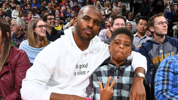 Chris Paul Reveals What His Son Sent Him After He Lost The Game 7 Against The Mavs: "Lets Get In The Gym."