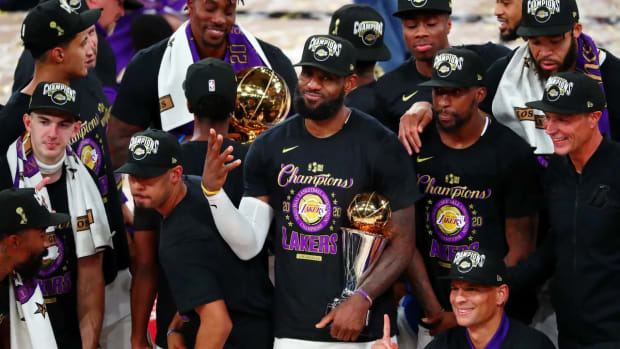 Patrick Beverley Disrespects The Lakers, Calls Their 2020 Title Run The 'Bubble Championship'