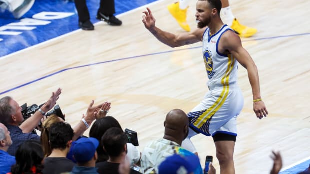 Stephen Curry On The Vendor Who Tripped Him During The Game: "If You Order A Drink, Just Wait Until Halftime. I Don't Know Why They Needed To Deliver It Right Then. Thankfully I Was Alright."