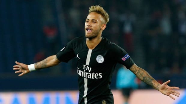 Luis Suarez Told Neymar To Stay Calmed Amid Transfer Rumors