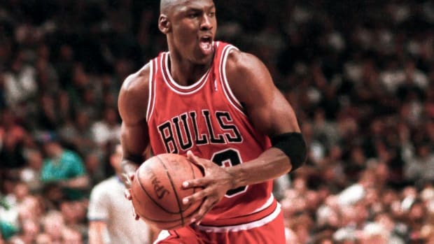 Bobby Knight Said Michael Jordan Was The Best Player He's Ever Seen Before MJ Made It To The NBA