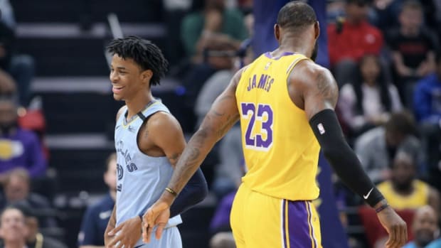 Lakers Make A Promise To Wait For The Fans Before Unveiling Their Banner:  “A Championship Belongs To The Team, It Belongs To The Players, It Belongs  To The Fans.” - Fadeaway World