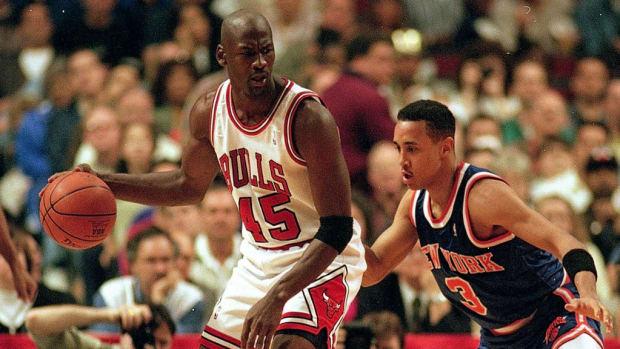 Donovan Mitchell On John Starks' Dunk Over Michael Jordan: “People