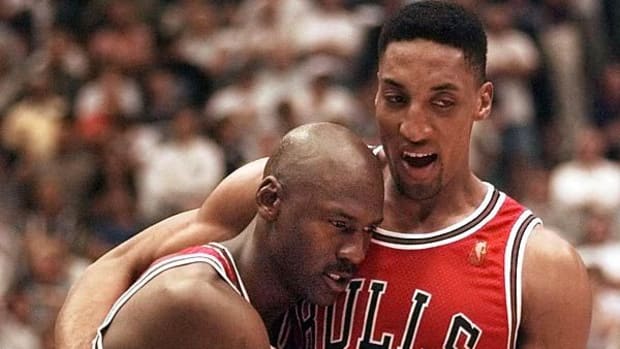 Scottie Pippen Posts A Photo Of Flu Game With Michael Jordan