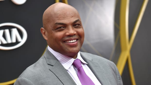 Charles Barkley On Why He Doesn’t Allow NBA 2K To Include Him In The Game: “They Pay Those Guys To Do It And They Make $300 Million And They Pay The Guys Chump Change.”