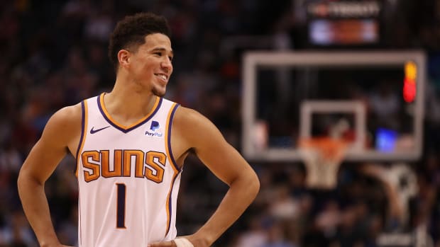 Report: Suns, Devin Booker agree on supermax contract extension