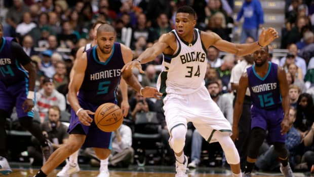 Giannis Antetokounmpo Didn't Like Comparison With Nicolas Batum When He Was Young: "If I Become Nic Batum, I'm Going Back to Greece"