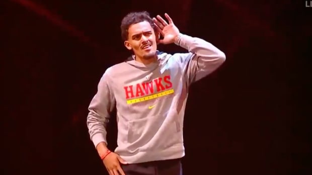 Trae Young Returns As The Villain Of Madison Square Garden For WWE Smackdown, Gets Physical With WWE Legend Rey Mysterio