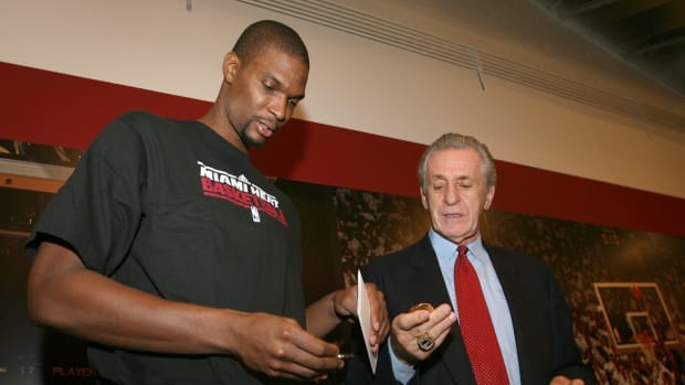 Chris Bosh Returns The Championship Ring That Pat Riley Loaned Him In The 2010 NBA Free Agency