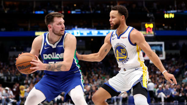 Stephen Curry Praises Luka Doncic: "He Is Playing At An Extremely High Level And Is Getting Better Every Year"
