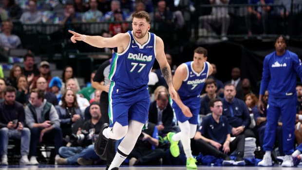 Jason Kidd Says Luka Doncic's 40-Point Trible Doubles Are Getting Boring: "Maybe To Do It With His Left Hand."
