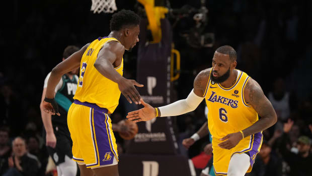 Lakers Fans Celebrate After Dominant Win Over Trail Blazers: “How Is LeBron This Good At 38 Years Old?”