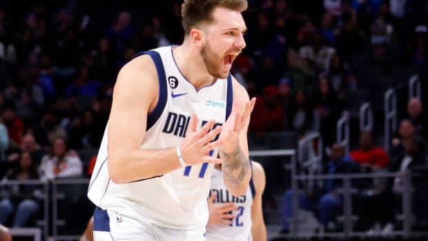 Luka Doncic Was Pissed Off At His Teammates After They Made A Horrible Turnover