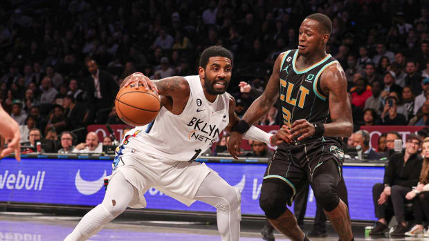 Kyrie Irving Wears Shoes That Say 'I'm Free' After Nike Ended Relationship With Him