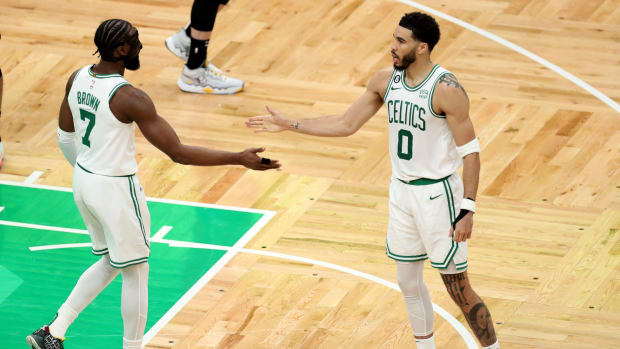 Boston Celtics Could Pay Jayson Tatum And Jaylen Brown A Combined $622  Million Over The Next 5-6 Years - Fadeaway World