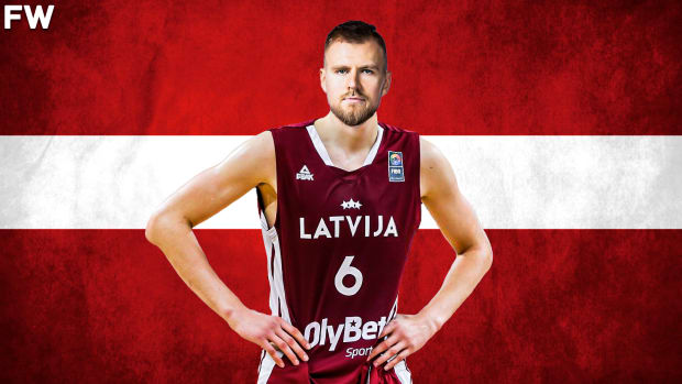 Kristaps Porzingis Could Miss FIBA World Cup Due To Foot Injury - Fadeaway  World