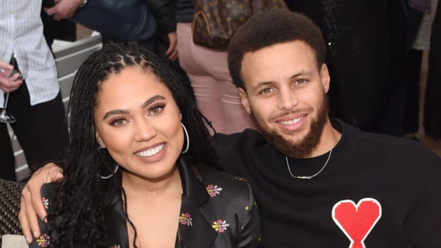 Boston Restaurant Taunted Ayesha Curry Before Steph Torched Celtics In Game 4: "Ayesha Curry Can't Cook."