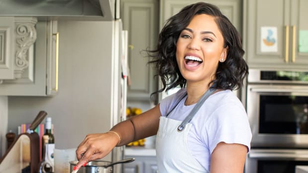 Ayesha Curry Slams The Celtics Fans With A Hilarious 'Cooking' Tweet: "On The Menu Tonight: SF Hot Pot With A Side Of Curry GOAT."
