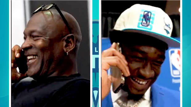 Michael Jordan Sets Aside Duke-UNC Beef And Welcomes Mark Williams To The Charlotte Hornets: “Even Though You’re A Dukie, I Take Pride In That We Did Draft You.”