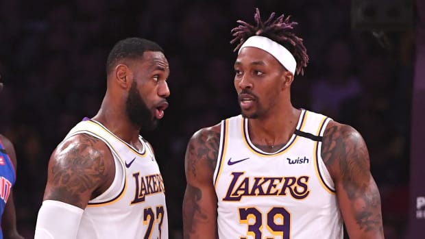 Dwight Howard Reveals The Real Reason Why LeBron James Is Always Looking At Sheets: "Everything He’s Doing, He’s Strategically Doing. He’s Playing Chess. That’s Something I Got Just Watching Him With How He Moves."