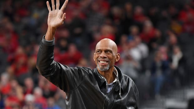 Byron Scott Says Kareem Abdul-Jabbar Is The Greatest Of All Time: "There's No Resume Close To His"